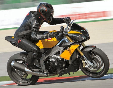 Aprilia TUONO 1000 V4 R APRC 2011 - Fiche moto - 