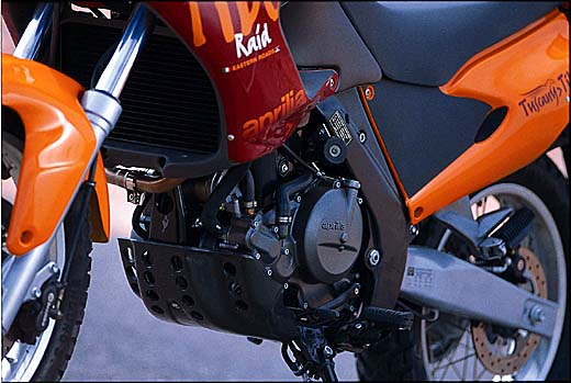 Galerie - Aprilia 650 PEGASO TUSCANY TIBET