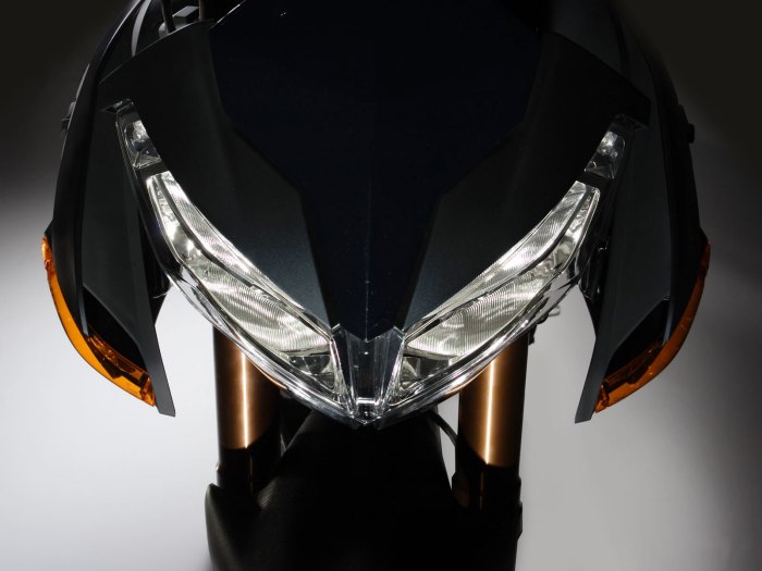 Galerie - Benelli 1130 TnT SPORT