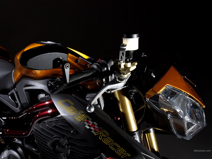 Galerie - Benelli TnT 1130 CAFE RACER