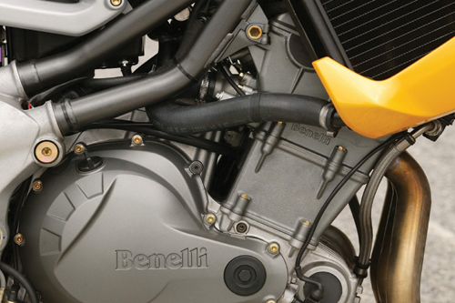 Galerie - Benelli TnT 1130 Tornado Naked Tre