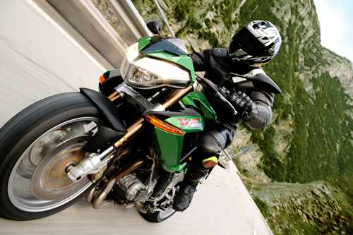 Galerie - Benelli TnT 1130 Tornado Naked Tre
