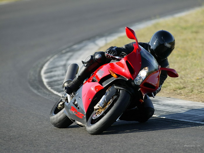 Galerie - Benelli Tornado 900 RS