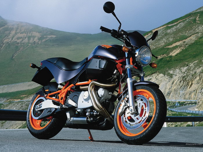 Galerie - Buell M2 1200 Cyclone