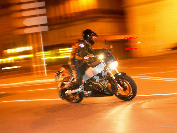 Galerie - Buell XB-9S X LIGHTNING City Cross