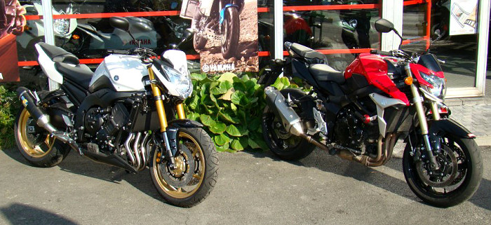 Les comparos moto Motoplanete -Yamaha 800 FZ8 2011 vs Suzuki GSR 750 2011 - 
