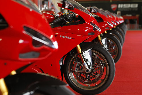 Essai de la Ducati 1198 S
