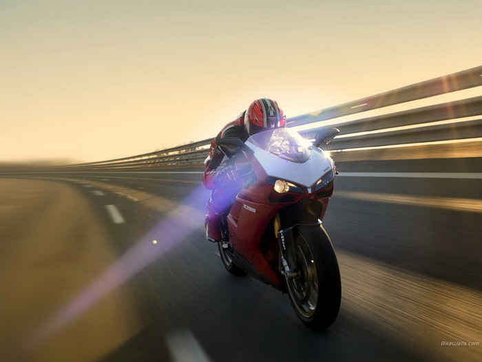 Galerie - Ducati 1098 R