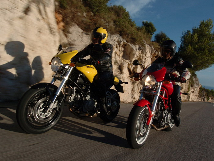 Galerie - Ducati 800 MONSTER S2R