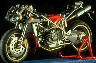 Galerie - Ducati 916