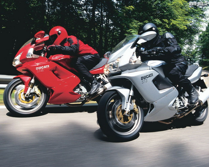 Galerie - Ducati ST3 1000