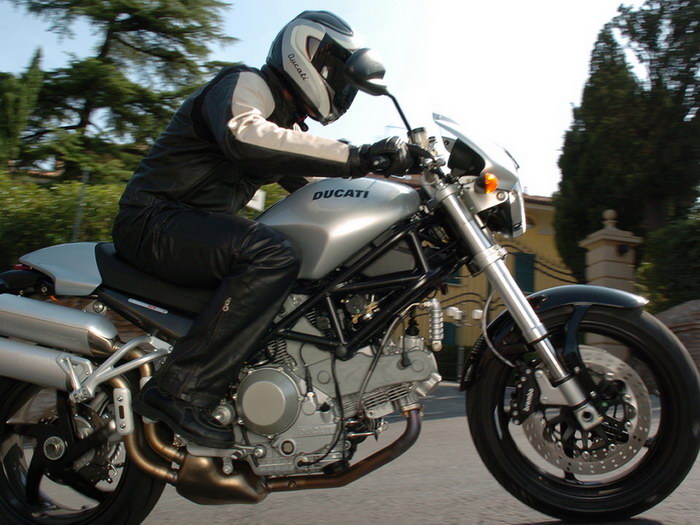 Galerie - Ducati Monster 1000 S2R