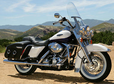 HARLEY-DAVIDSON 1450 ROAD KING FLHR