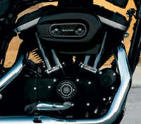 Essai de la Harley-Davidson XL 883 R Sportster 2005