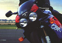 Honda CBR 900 RR FIREBLADE  1992 - Fiche moto - 