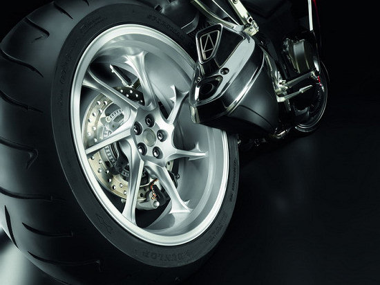 Essai de la Honda VFR 1200 F 2010