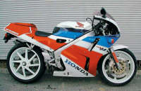 HONDA VFR 400 R - Nom de code : NC 30