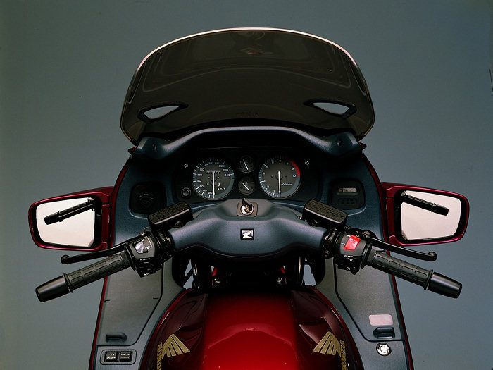 Galerie - Honda ST 1100 PAN EUROPEAN