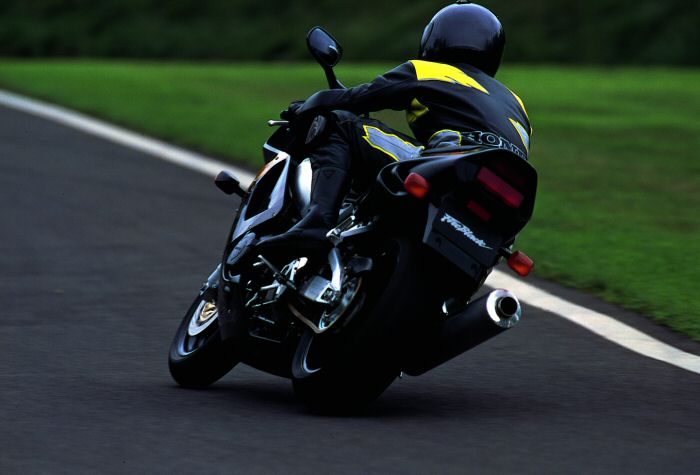 Galerie - Honda CBR 900 RR FIREBLADE