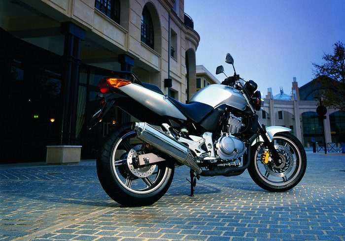 Galerie - Honda CBF 500