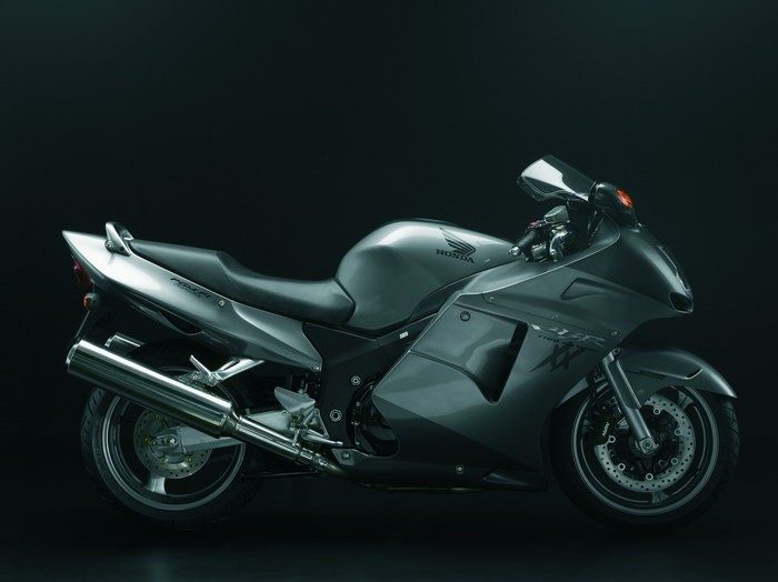 Galerie - Honda CBR 1100 XX Super Blackbird