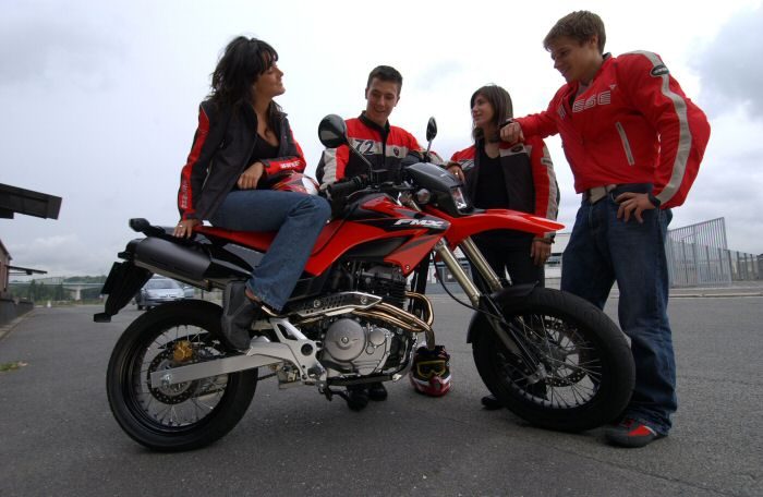 Galerie - Honda FMX 650