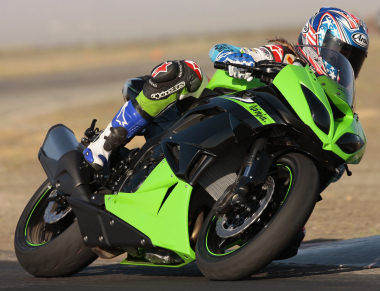 Kawasaki ZX-6R 600 2010 - Fiche moto - 