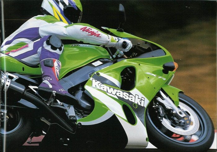 Galerie - Kawasaki 750 ZX-7 R