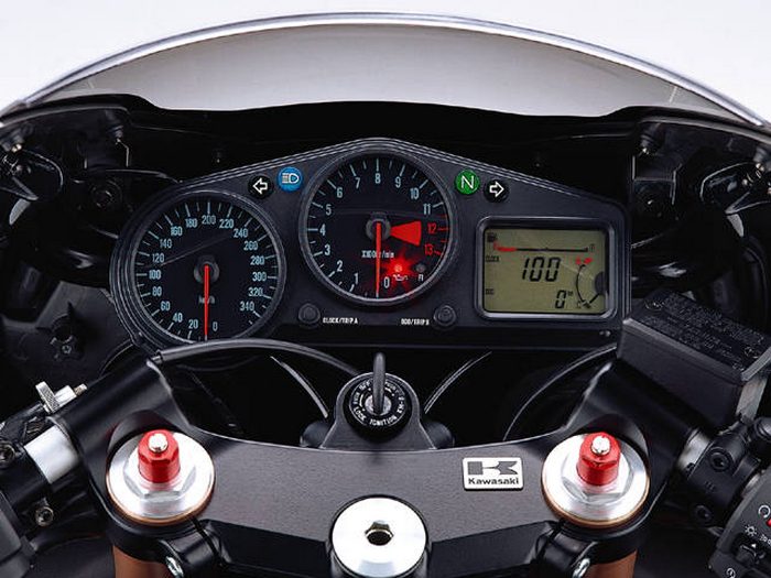Galerie - Kawasaki 1200 ZX-12R
