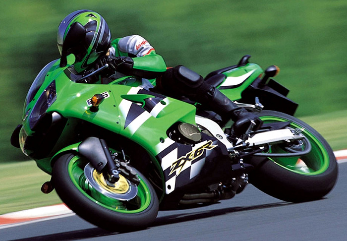 Kawasaki ZX- 6R 636