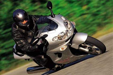 KAWASAKI 1200 ZZR