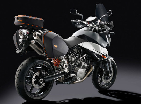 Essai de la KTM 990 Supermoto-T 2011