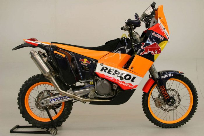 http://www.motoplanete.com/ktm/galerie/690_rally_replica/1.jpg