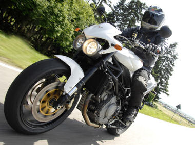 Morini 1200 CORSARO VELOCE 2010 - Fiche moto - 
