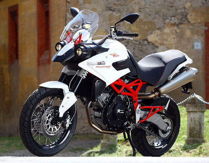 1200-GRANPASSO-2009-700px.jpg