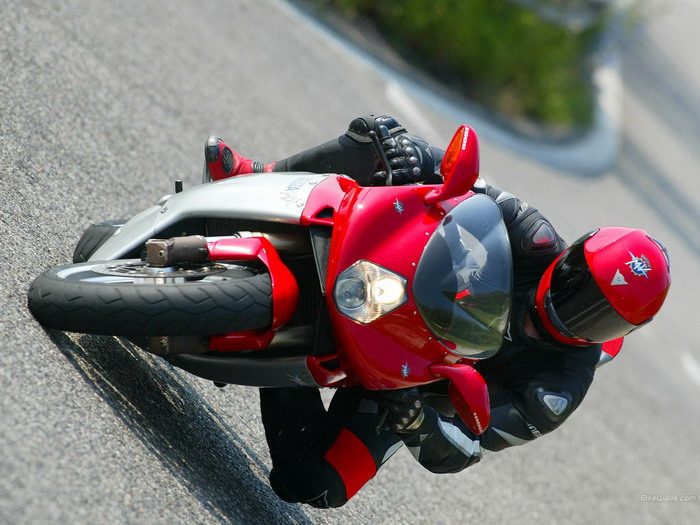 Galerie - MV-Agusta F4 1000 S