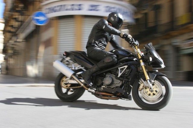 Galerie - MZ 1000 SF SUPER FIGHTER