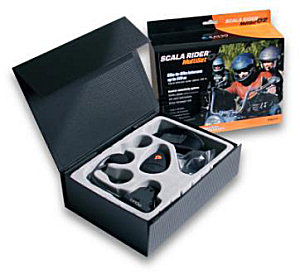 Cardo annonce le SCALA RIDER Q2 MULTISET et sa coopération avec Schuberth.