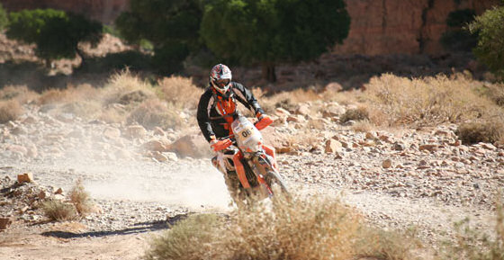La légende des Héros 2010 : le rallye pour tous de Paris à Dakar.