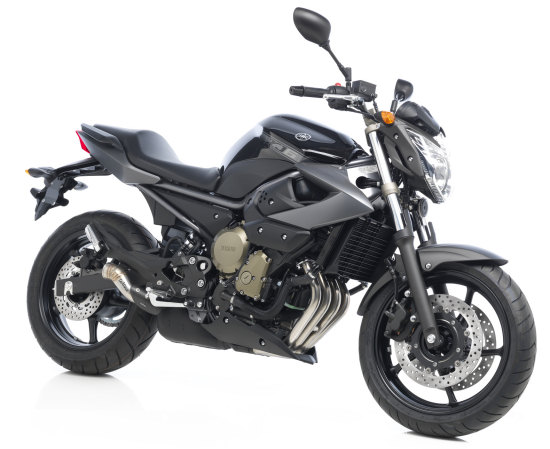 Nouvelle sortie d'échappement Leovince pour Yamaha 600 XJ6.