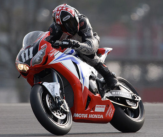 Honda France domine les premières qualifications au Mans.