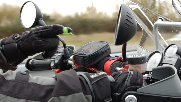 So Easy Rider V3 : la nouvelle évolution du kit pour GPS moto.