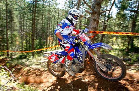 Johnny Aubert est Champion du Monde d'enduro !