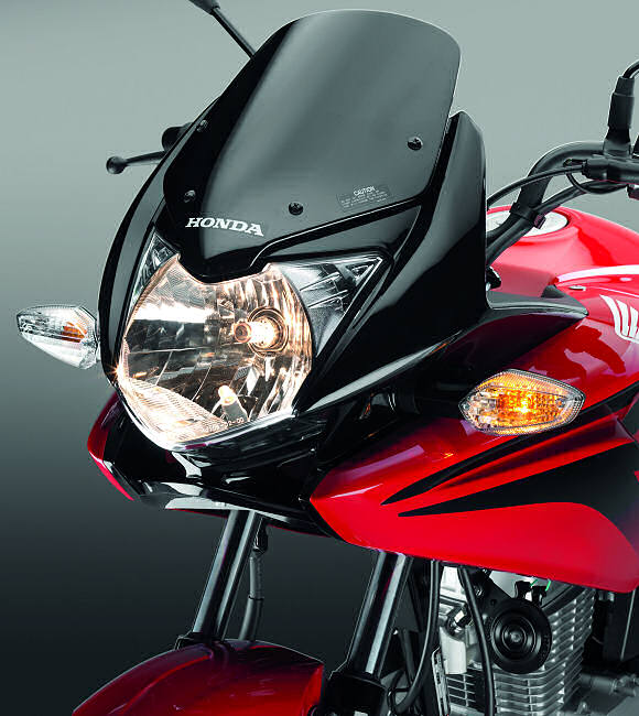 2009 - La Honda CBF 125 veut s'emparer de la ville.