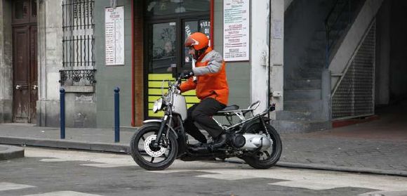 Honda se fait des films.