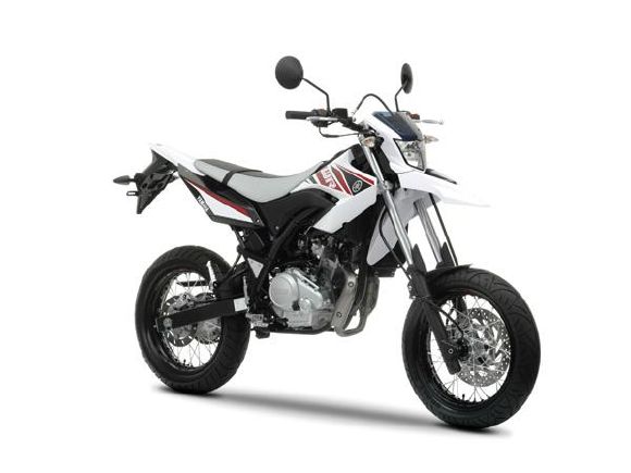 Yamaha WR 125X - Supermotard urbain.