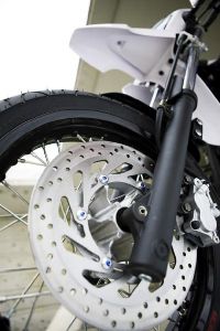 Yamaha WR 125X - Supermotard urbain.