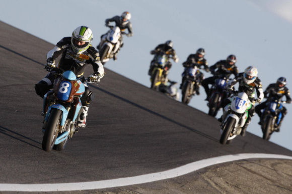 Coupe Kawasaki 2009 - L'ER-6n dans l'arène