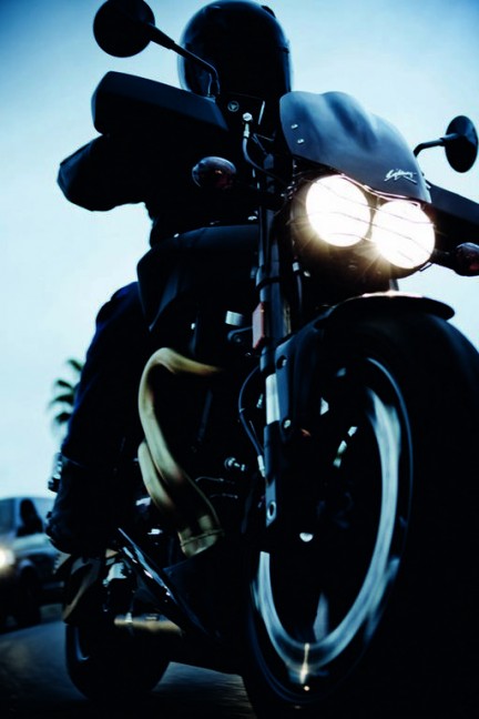 La Buell CityX XB-9SX passe du coté obscur.