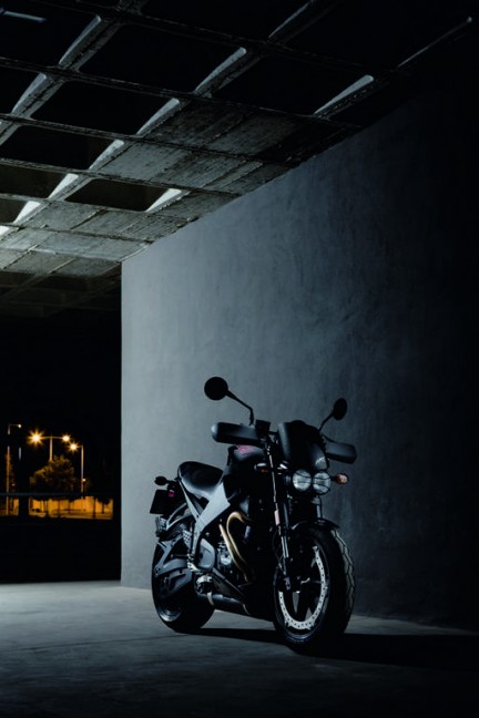 La Buell CityX XB-9SX passe du coté obscur.
